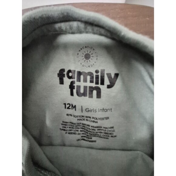 Fun Peanuts Snoopy Earth Day Graphic Tee - Picture 3 of 4